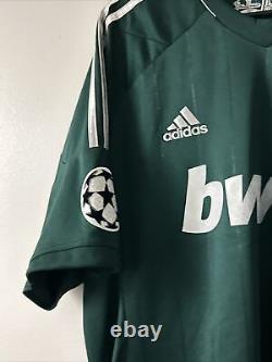 100% Authentic/Original Madrid 2012/13 Green Third Kit Ozil #10 XL