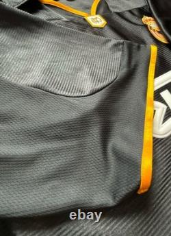 1999/00 Real Madrid Away Jersey #3 Roberto Carlos Large adidas reissue kit