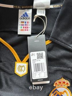 1999/00 Real Madrid Away Jersey #3 Roberto Carlos Medium adidas reissue kit