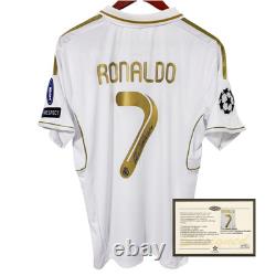 2011 12 Real Madrid Ronaldo 7 Printed Signature Retro Jersey Framed Collectible
