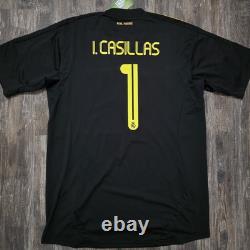 2012 Adidas Real Madrid Goalkeeper Soccer Jersey Iker Casillas Men XL Spain