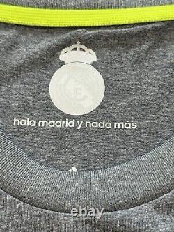 2015/16 Real Madrid Away Jersey #4 Sergio Ramos Medium Adidas Soccer NEW