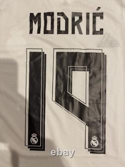 2015/16 Real Madrid Home L/S Shirt Jersey UCL No. 19 Modric Size 2XL