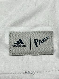 2016/17 Real Madrid Parley Home Jersey #7 RONALDO Large Adidas Special Edition
