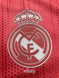 2018/19 Real Madrid Authentic Third Jersey #9 Benzema Large Player Issue 3rd NEW