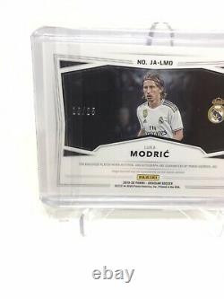 2019-20 Panini Obsidian Soccer Real Madrid CF Luka Modric Jersey Auto 18/25 MINT