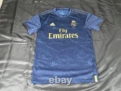 2019/20 Real Madrid Away Kit Size Medium