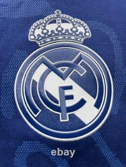 2021/22 Real Madrid Authentic Away Jersey #20 Vini Jr 2XL Long Sleeve Player Kit