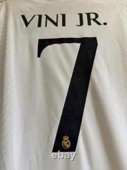 2023/2024 Real Madrid Authentic Home Jersey #7 VINI JR. Medium Player Issue