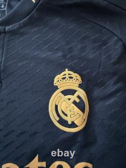 2023/2024 Real Madrid Authentic Third Jersey #5 BELLINGHAN Medium Player Issue