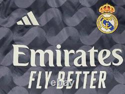 2023/24 Real Madrid Away Jersey #7 Vini Jr. Small Long Sleeve Champions League