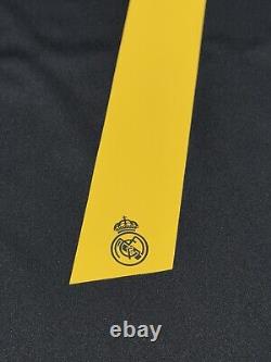 2023/24 Real Madrid Away Jersey #7 Vini Jr. Small Long Sleeve Champions League