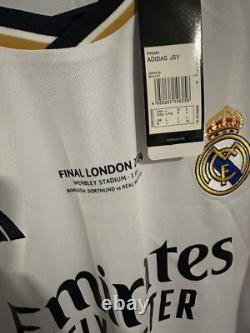 2024 Real Madrid Champions League Finals Jersey Wembley Stadium Large (ORIGINAL)