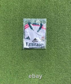 2026 Real Madrid Away Jersey New with Tags Sizes (S, M, L, XL, 2XL, 3XL)