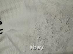 24/25 Real Madrid Home Long sleeve Kit