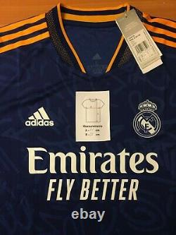 5+/5 AUTHENTIC Real Madrid 2021/2022 Away Size L Adidas soccer shirt jersey kit