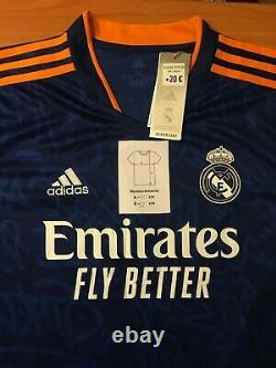 5+/5 Real Madrid #25 Camavinga 2021/2022 Away Sz M Adidas soccer shirt jersey