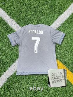 AUTHENTIC 2016 Real Madrid Ronaldo #7 Vintage Soccer Jersey Size XL