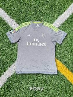 AUTHENTIC 2016 Real Madrid Ronaldo #7 Vintage Soccer Jersey Size XL