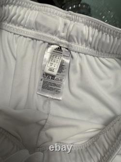 Adidas Authentic Real Madrid Home Jersey Season 21/22 Size S Full Kit Men