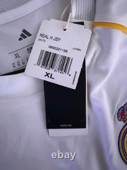 Adidas Men's Real Madrid Kylian Mbappé Jersey 25/26 Home