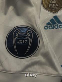 Adidas Real Madrid 17/18 Champions Final Ronaldo Home Soccer Jersey AZ8059 sz M