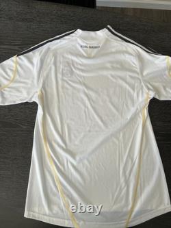 Adidas Real Madrid 2009/2010 Home jersey, Size M, Used