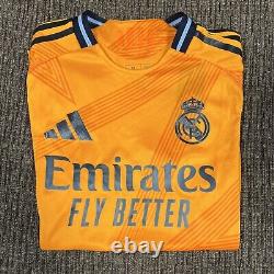 Adidas Real Madrid 2024/25 Authentic Away Jersey Kit Size Medium IZ1642