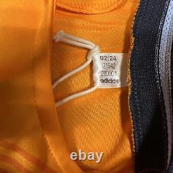 Adidas Real Madrid 2024/25 Authentic Away Jersey Kit Size Medium IZ1642