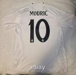 Adidas Real Madrid 2024/25 Home Authentic Jersey Modric #10 Sz M NEW IX8095