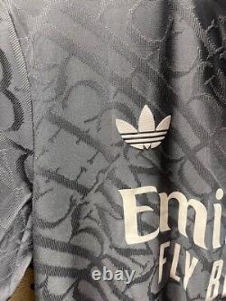 Adidas Real Madrid 24/25 Originals Third Authentic Soccer Jersey size L NEW tags