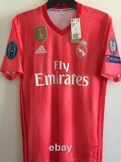 Adidas Real Madrid 3rd 2018-19 soccer jersey Red Coral White Size S Men's Only