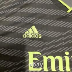 Adidas Real Madrid 3rd Kit Modric 10 soccer jersey 22/23 Size 2XL Men's Only