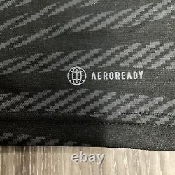 Adidas Real Madrid 3rd Kit Modric 10 soccer jersey 22/23 Size 2XL Men's Only