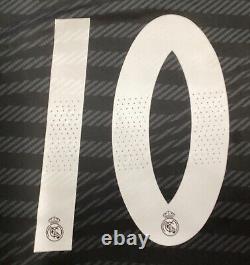 Adidas Real Madrid 3rd Kit Modric 10 soccer jersey 22/23 Size 2XL Men's Only