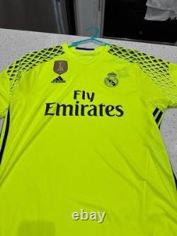 Adidas Real Madrid Goalkeeper Jersey 2016 FIFA Patch Neon Rare NEW Size L