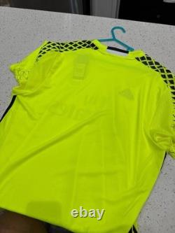 Adidas Real Madrid Goalkeeper Jersey 2016 FIFA Patch Neon Rare NEW Size L