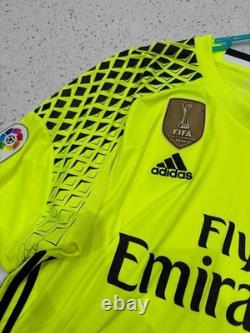 Adidas Real Madrid Goalkeeper Jersey 2016 FIFA Patch Neon Rare NEW Size L