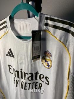 Adidas Real Madrid Vini Jr. #7 2024/25 Home Soccer Jersey