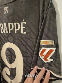 Authentic 2024-25 ADIDAS Real Madrid Jersey Mbappe #9 XL NWT