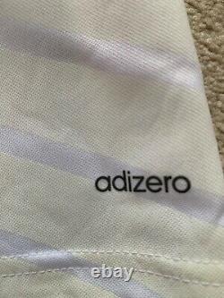 Authentic Adidas 2014/15 Real Madrid Roberto Carlos Corazon Match Jersey M shirt