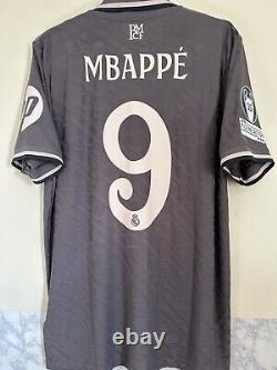 Authentic Real Madrid Third Kit 2024-2025 Kylian Mbappé Size L