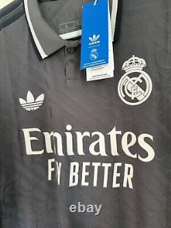 Authentic Real Madrid Third Kit 2024-2025 Kylian Mbappé Size L