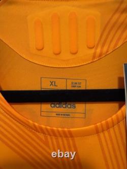 Bellingham #5 Men's XL Adidas Real Madrid Authentic Away Limited Edition Jersey