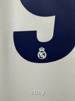 Benzema #9 Mens LARGE Adidas Real Madrid Home Jersey
