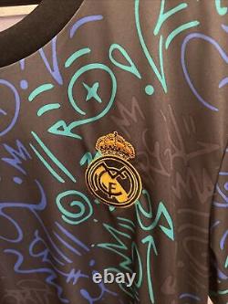 Brand New Official adidas Real Madrid Pre-Match Jersey (H59010) Men's Size (L)