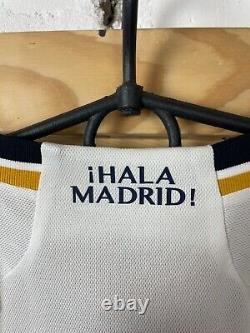 CAMAVINGA REAL MADRID JERSEY HOME FOOTBALL SOCCER SHIRT ADIDAS CAMISETA MEN sz L