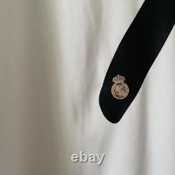 CR7 Ronaldo Real Madrid 13/14 CL Final Model Size L Official Long Sleeve Jersey