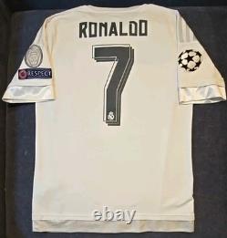 Cristiano Ronaldo #7 Real Madrid 2015-16 Adidas home jersey size M Respect