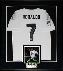 Cristiano Ronaldo Real Madrid FC Signed Soccer Football Jersey Collector Frame